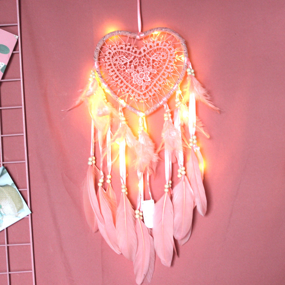 Venta al por mayor Atrapasueños De Plumas De Corazón Hueco De Navidad